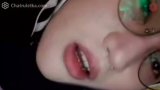 OmeTv Jilbab Kacamata Cantik Lagi Sange Toketnya Putih mulus